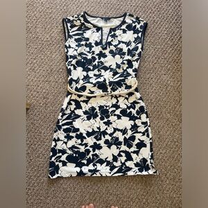 Tommy Hilfiger summer dress, 100% cotton, just above knee, size S, fits 4-6